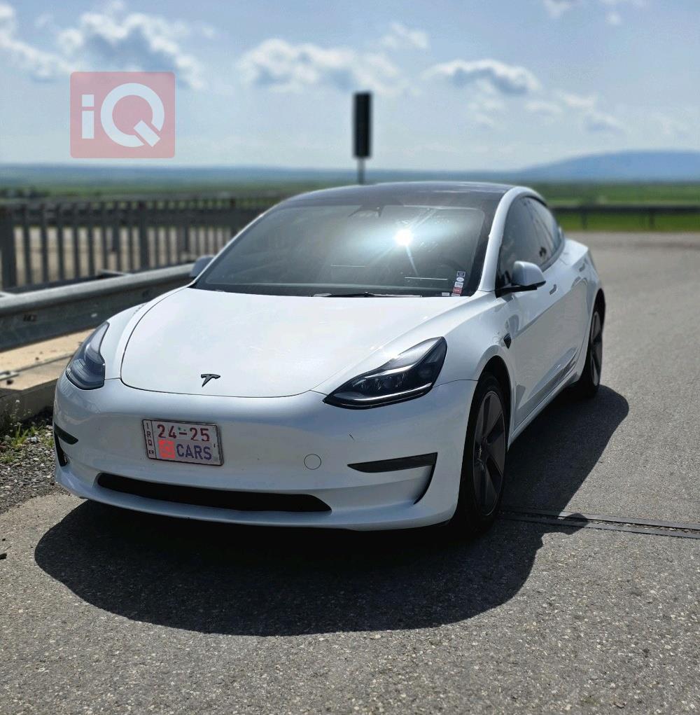 تسلا موديل 3